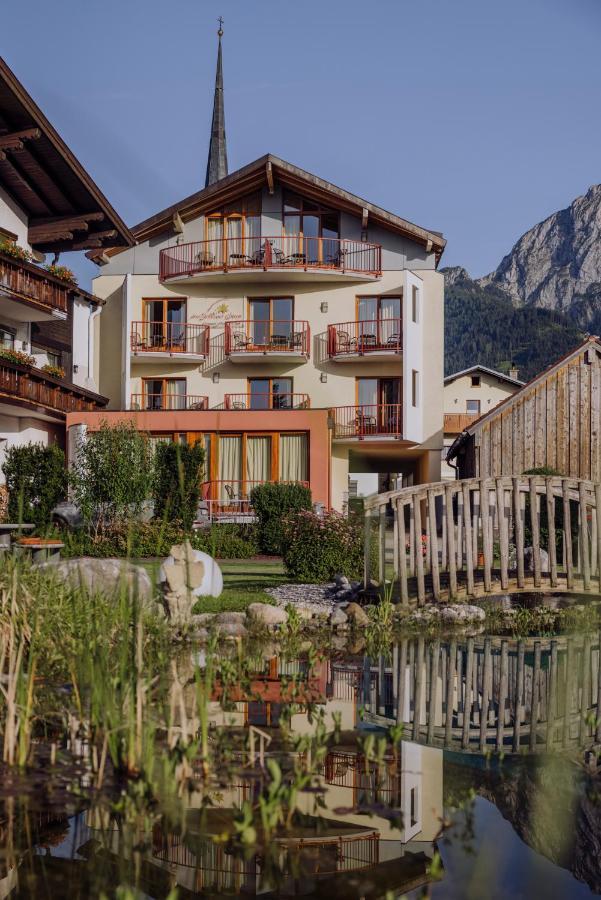 Hotel Goldener Stern Abtenau Dış mekan fotoğraf